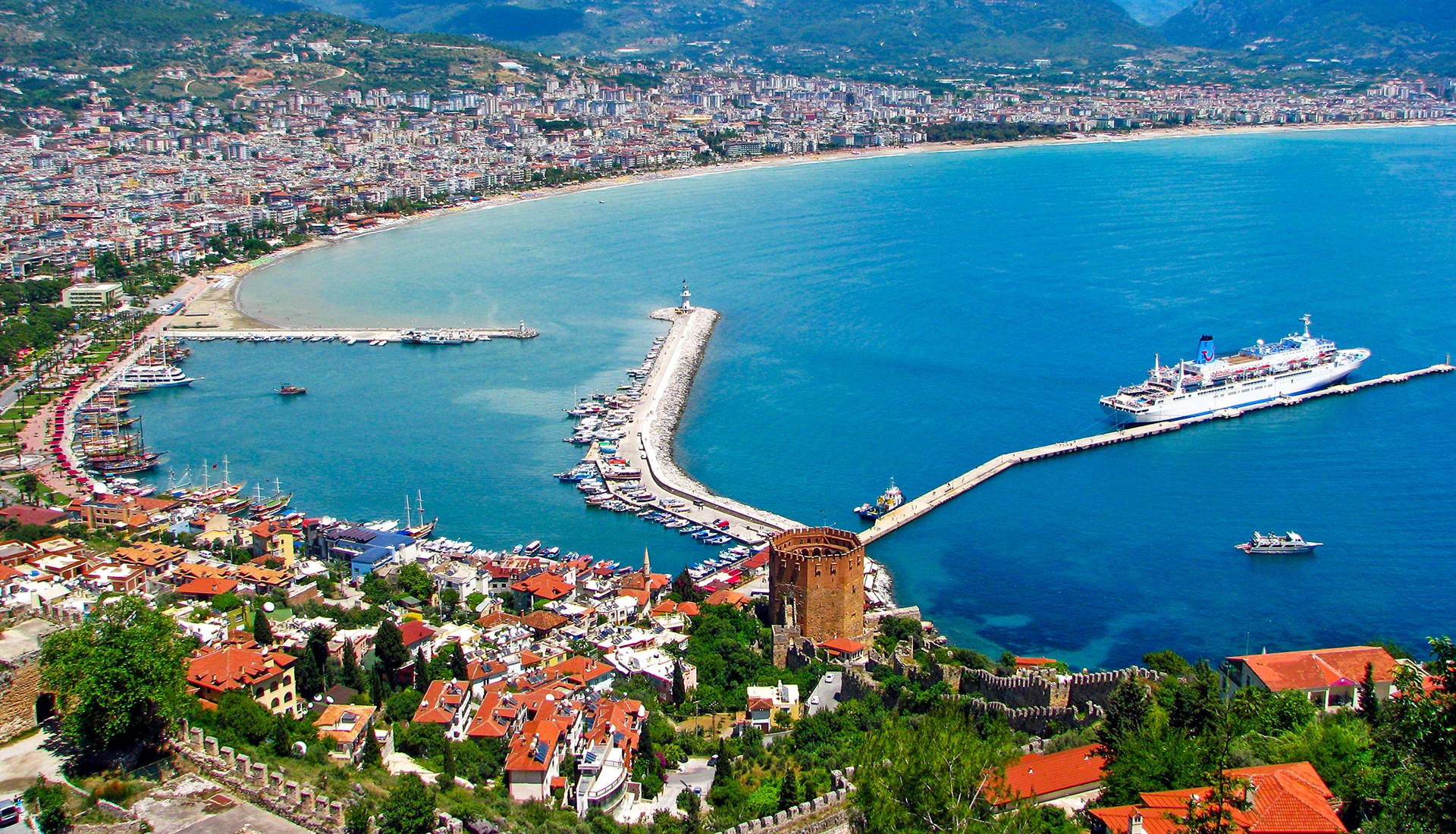 Private airport transfer from Antalya Airport to Alanya hotels