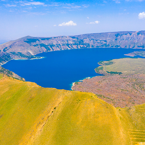 Bitlis historical setting and stone-built eastern atmosphere