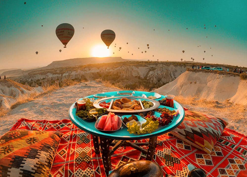 3 Days Cappadocia Tour with Balloon Flight & Sunrise Breakfast & Sunset Dinner