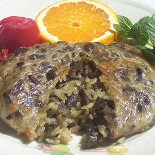 Traditional Edirne stuffed liver dish