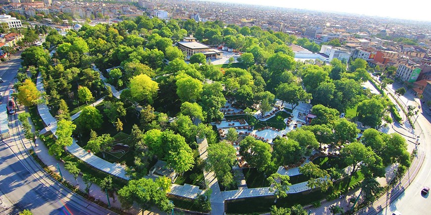 Alaeddin Hill and Alaeddin Mosque in Konya