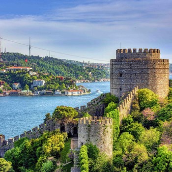 Half Day Afternoon Bosphorus Cruise with Rumeli Fortress