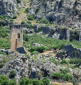 Custom private Antalya archaeology tour visiting Sillyon Ancient City