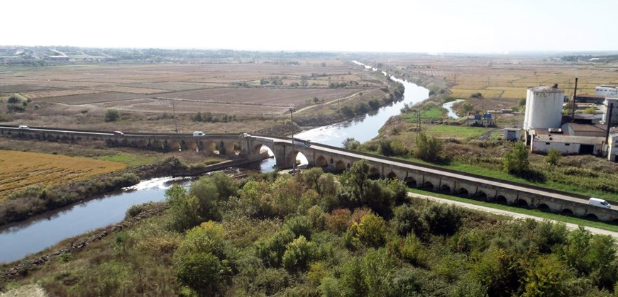 Historic Uzunkopru stone bridge over the Ergene River