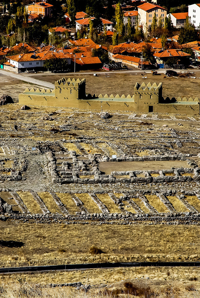 Murallas y almacenamiento de la ciudad de Hattusha