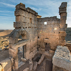 Castillo de Zerzevan y Mithraeum Templo de Mitra