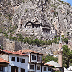 Tombes Rupestres des Rois Pontiques