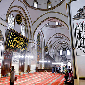 Große Moschee (Ulu Camii)