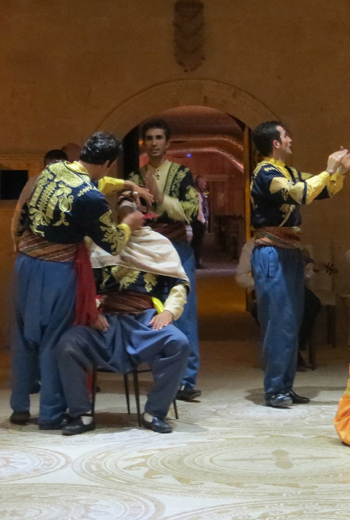 Türkische Nachtshow
