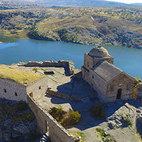 Dorf Güzelyurt (Gelveri)