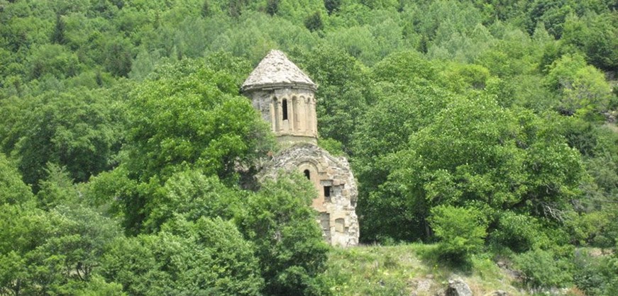Ahaldaba-Kirche