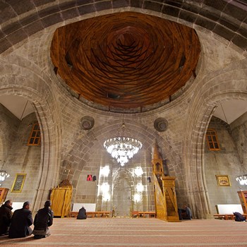 Große Moschee (Ulu Camii)