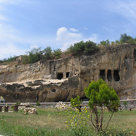 Felsengräber von Evkaya
