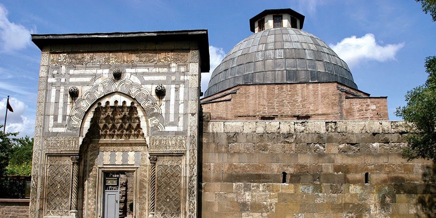 Karatay-Madrasa
