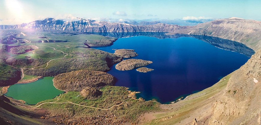 Monte Nemrut & Lago del Cratere