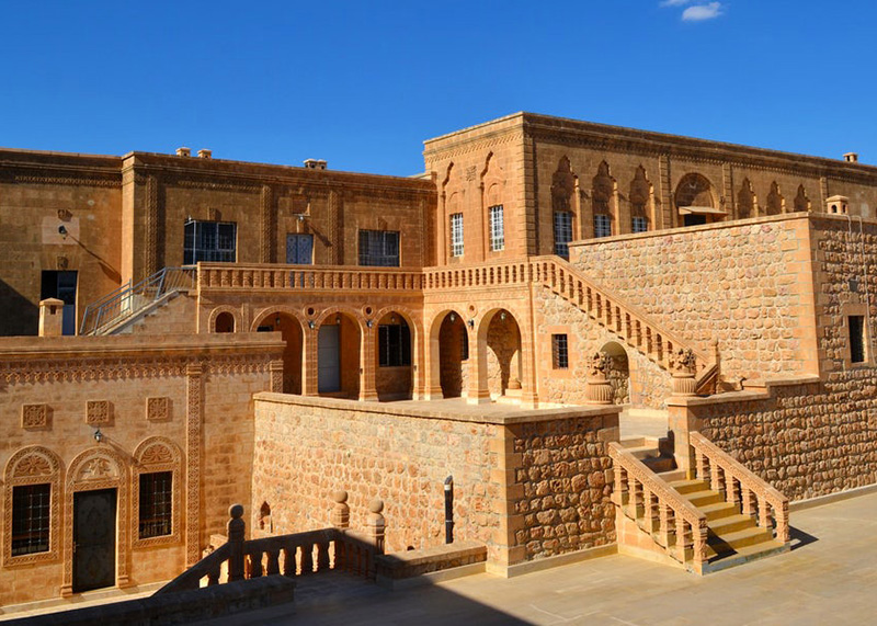 Excursão a Mount Nemrut-Gobeklitepe-Diyarbakir-Mardin partindo de Istambul (4 dias - 3 noites)
