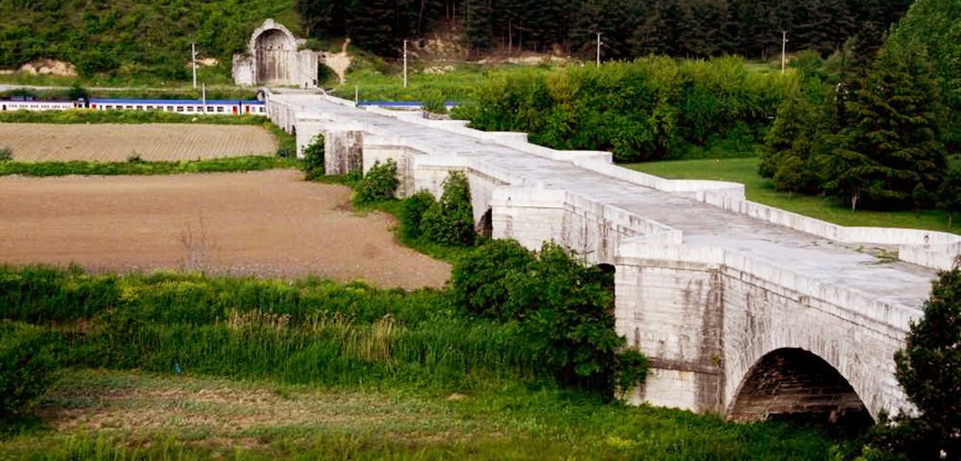 A Ponte de Justiniano
