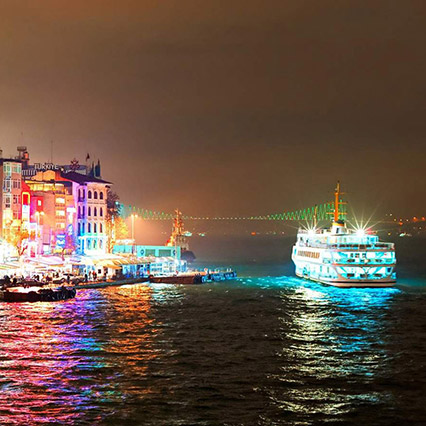 Стамбульский ночной круиз с ужином