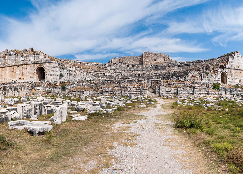 Private Priene-Miletus-Didyma Tour with lunch